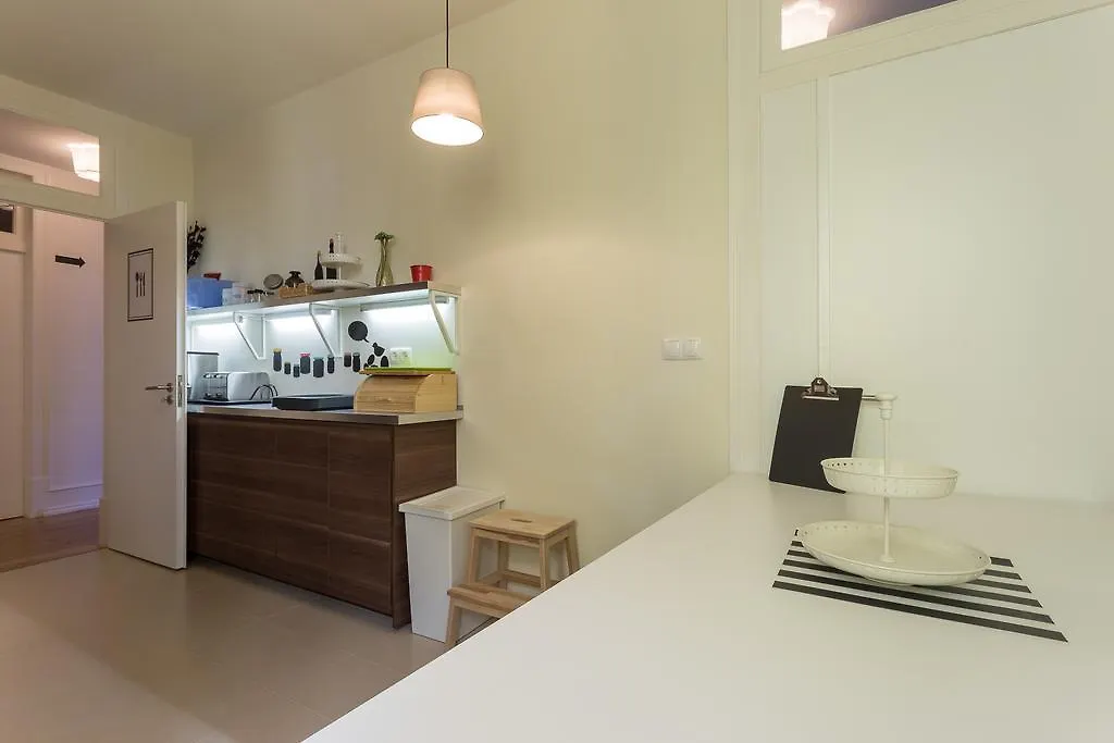*** Πανσιόν Lxroller Premium Guesthouse Lisboa Πορτογαλία