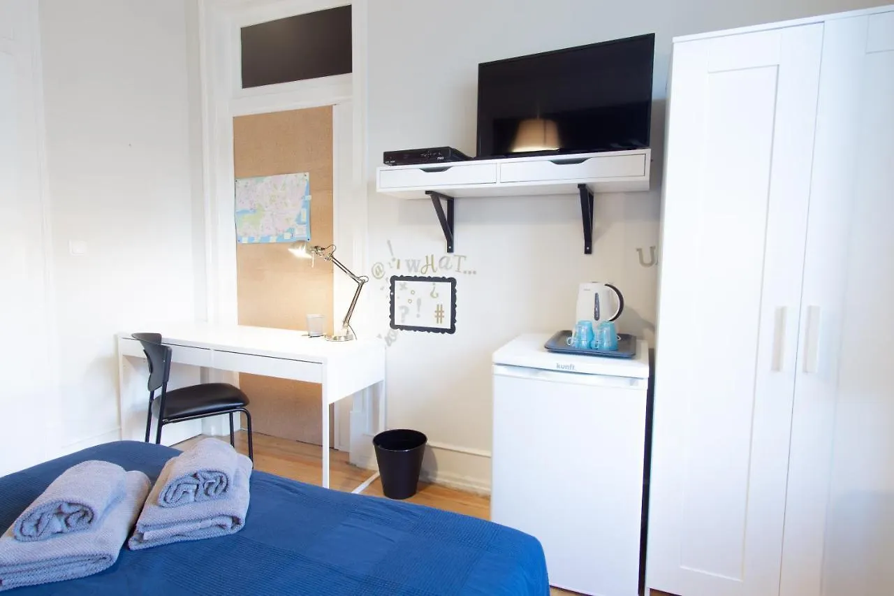 *** Affittacamere Lxroller Premium Guesthouse Lisbona Portogallo